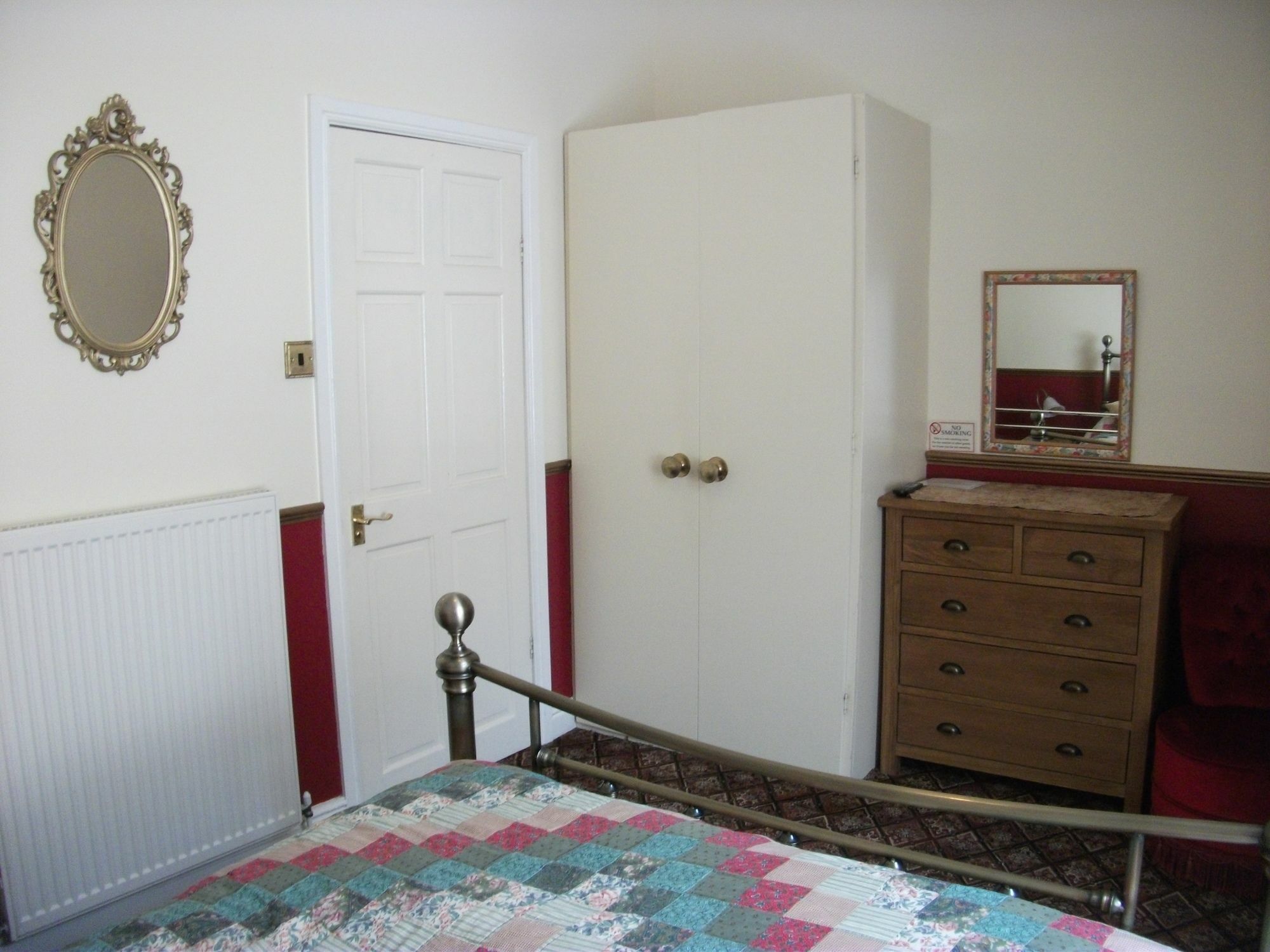 Bed and Breakfast The Chelsea Llandudno Exterior foto